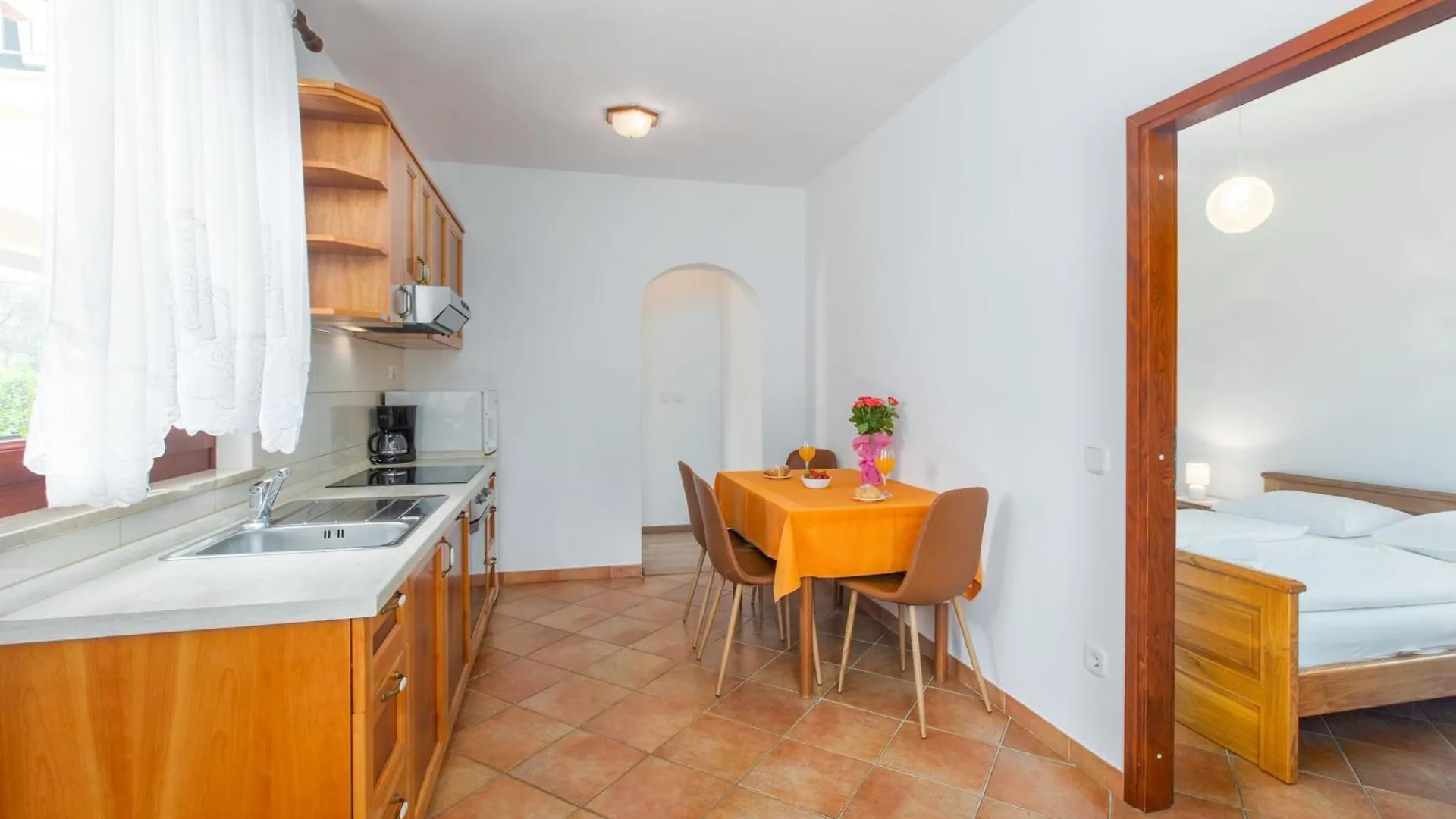 Apartment Ferienwohnung Marea 2 Mit Pool, 200M Vom Strand Porec Croatia